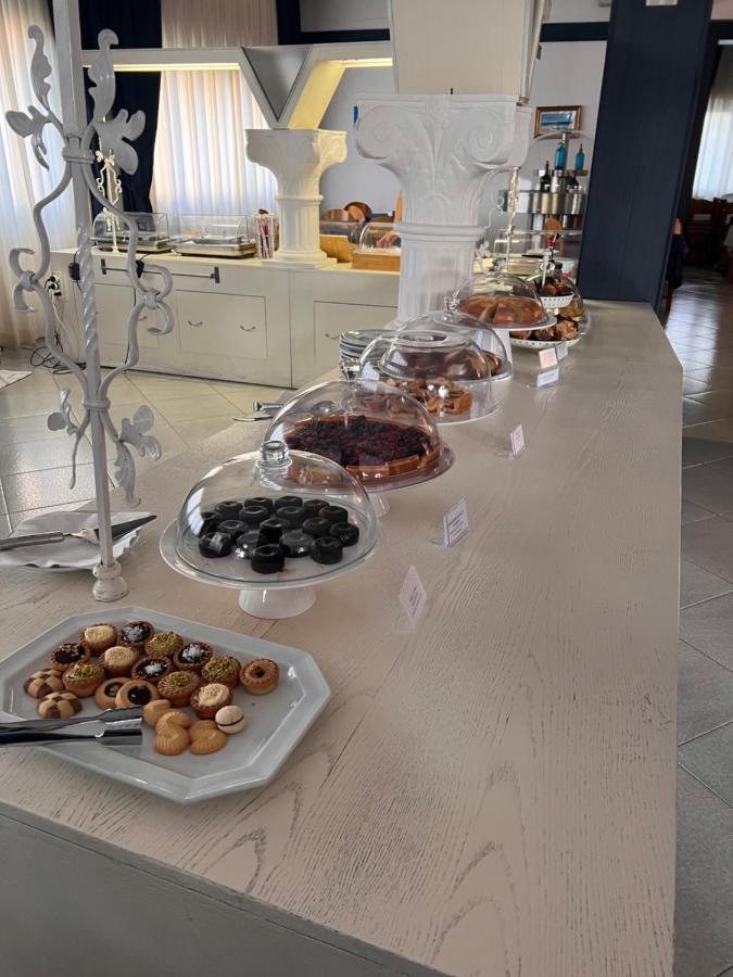 G&D Hotel Deanna Pool&Brunch ミラノ・マリッティマ エクステリア 写真