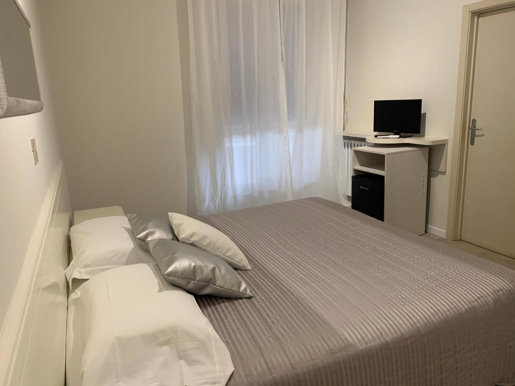 G&D Hotel Deanna Pool&Brunch ミラノ・マリッティマ 部屋 写真