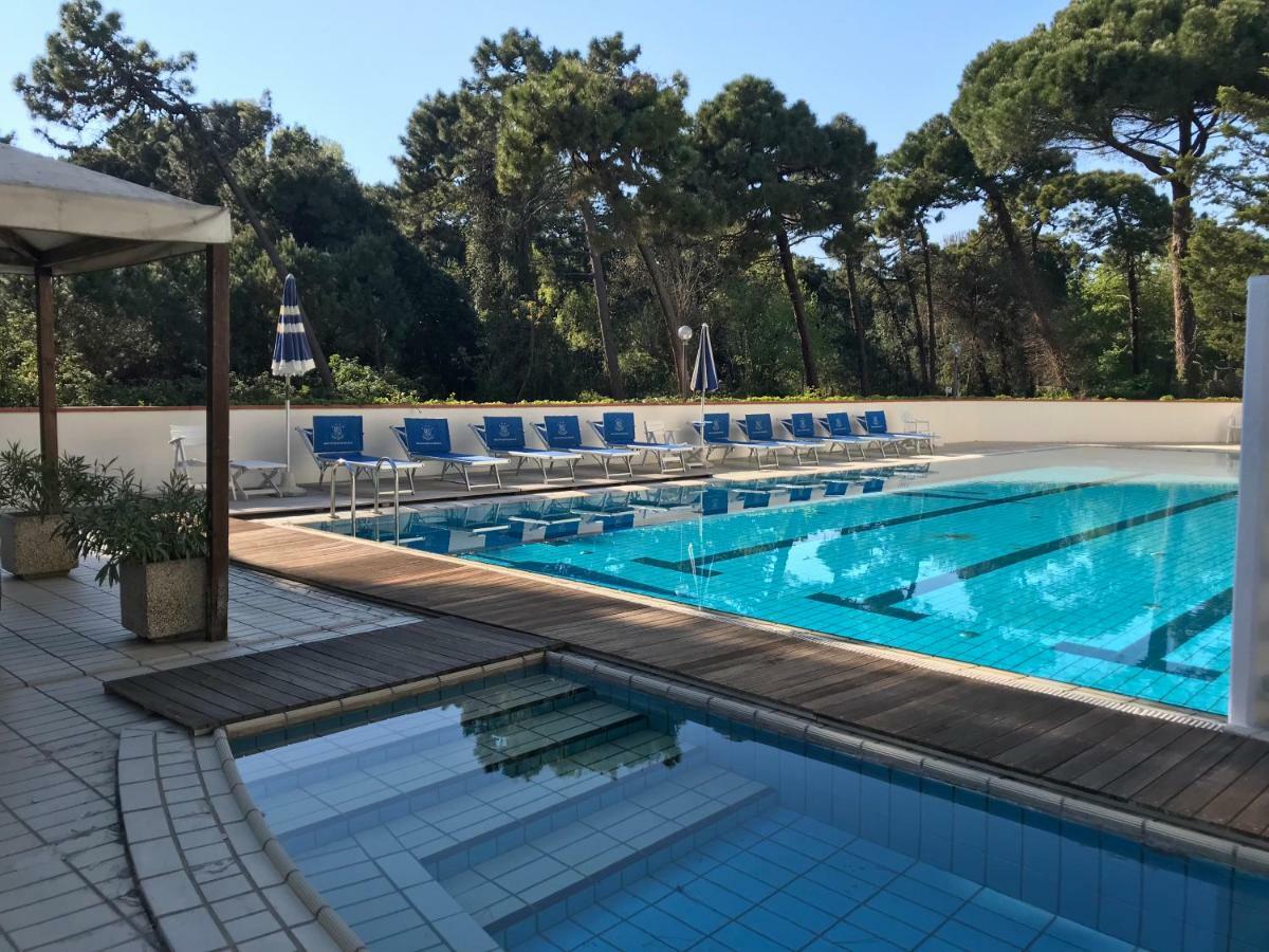 G&D Hotel Deanna Pool&Brunch ミラノ・マリッティマ エクステリア 写真